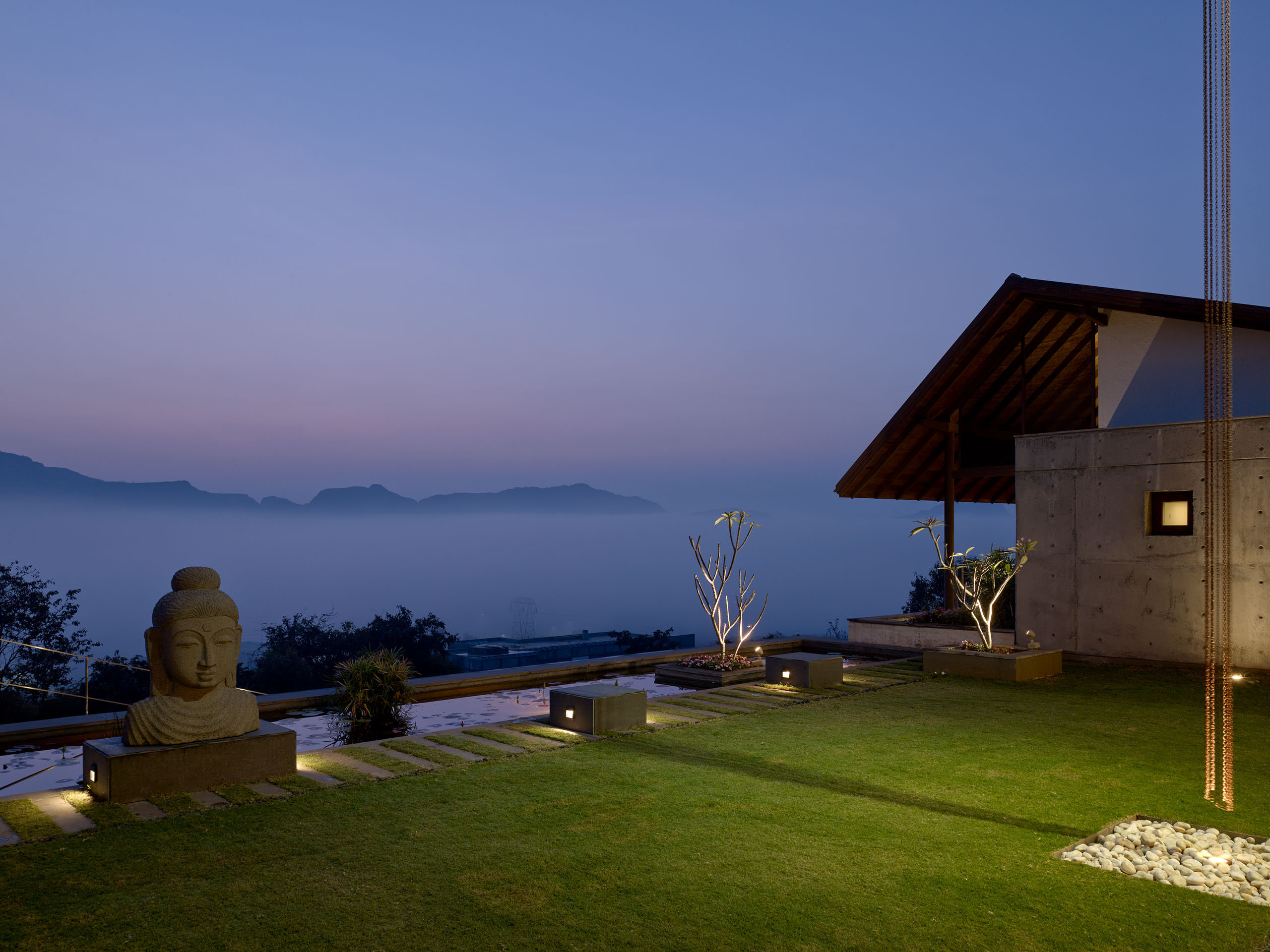 E14489 Alpa 042127 j2560